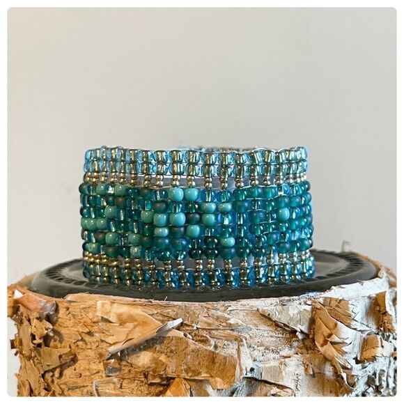HANDMADE Boho Loom Cuff Bracelet with turquoise and teal beads - Picture 4 of 10